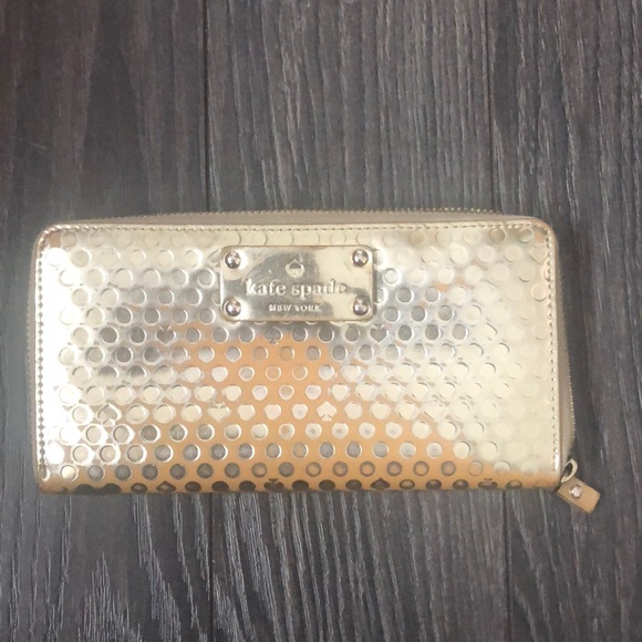 kate spade Handbags - ❣️2/$20❣️Kate Spade Wallet